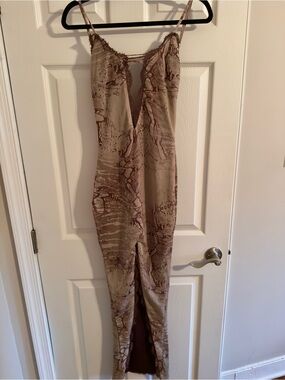 NWOT Murci Snakeskin Sand Deep V Neck Maxi Dress Earthy Y2K Revival Sultry